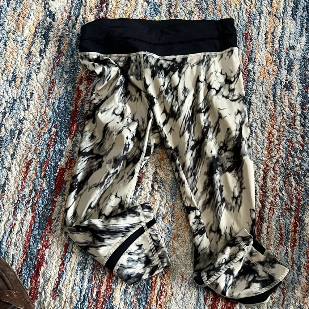 Lululemon capris